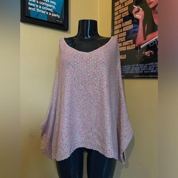 Women’s Big Buddha Sweater/Shawl ( One Size ) - Picture 5 of 5